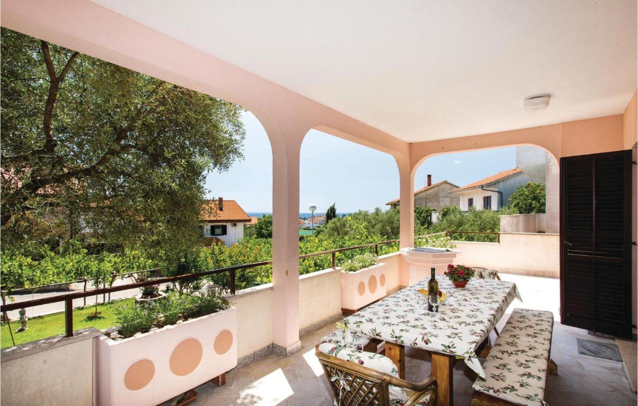 Stunning Apartment In Krk With Kitchen Krk Town Luaran gambar