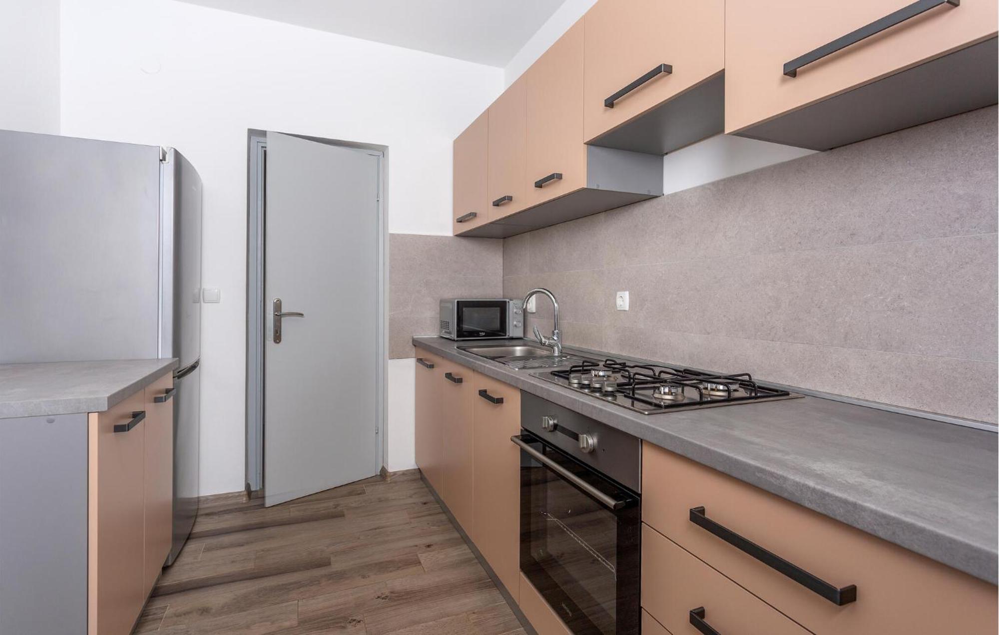 Stunning Apartment In Krk With Kitchen Krk Town Luaran gambar