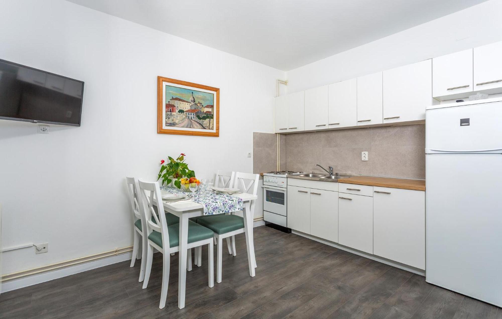 Stunning Apartment In Krk With Kitchen Krk Town Luaran gambar